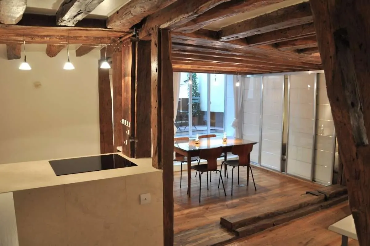 Caprice Amour Apartman Párizs