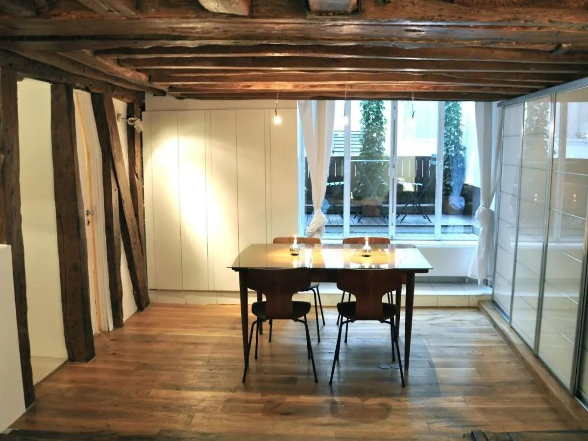 Caprice Amour Apartment Paris France